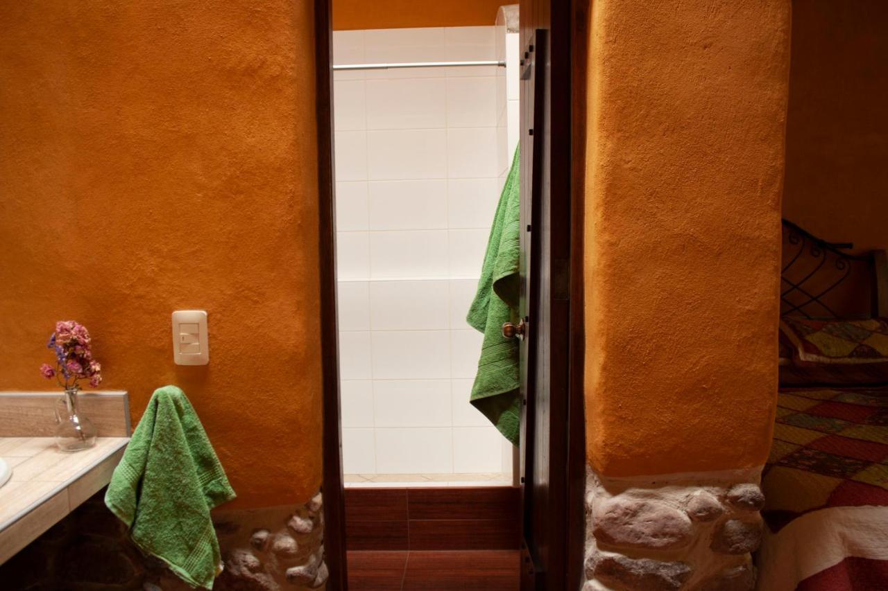 Pedregal Ecolodge Calca Bagian luar foto
